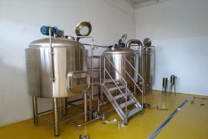 Équipement de brasserie 1000L en Roumanie