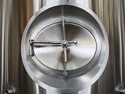 Detalles de la cervecería 15BBL-4