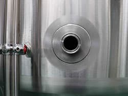 Detalles del fermentador 15BBL-2