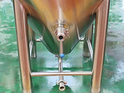 Detalles del fermentador 2BBL-3