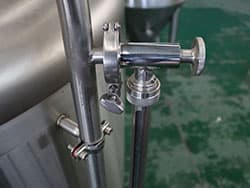 35BBL Fermenter Details-3