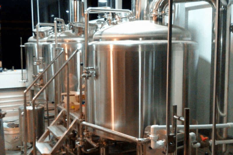 500L Pub beer equipment in Brazil