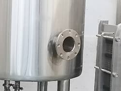 Detalle del equipo de la cervecería de 700l-6