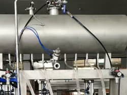 détail de la machine de remplissage de bouteilles de bière-2