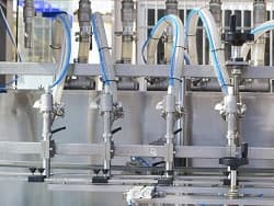 détail de la machine de remplissage de bouteilles de bière-8