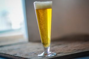 What should I pay attention to when brewing Lager beer