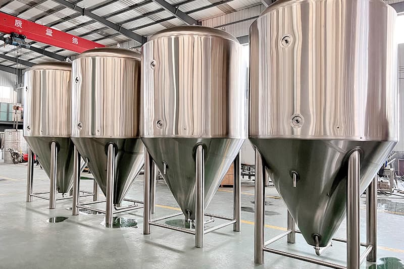 2500L Fermenter-3