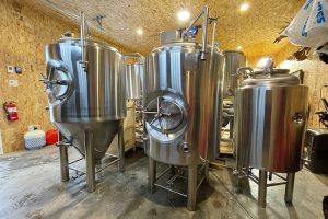 Équipement de brassage 2BBL installé au Canada