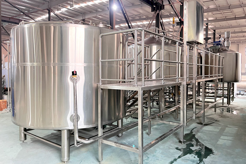 industrial beer brewing equipment