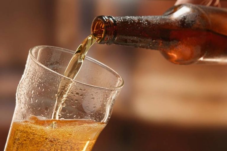 What is the difference between root beer and bottled beer?