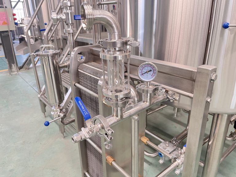 stainless steel beer-brewing equipment