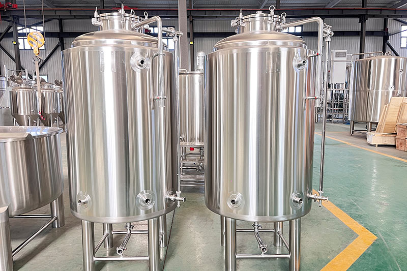 kombucha brewing equipment