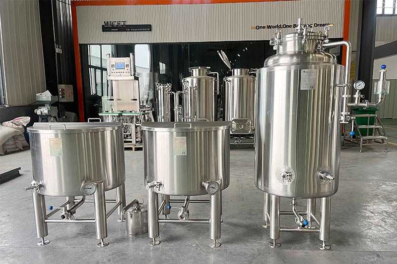 kombucha brewing equipment