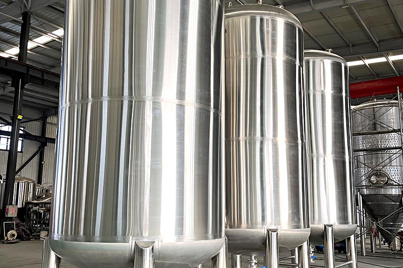 stainless-steel-storage-tanks